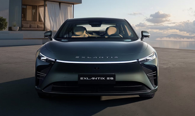 8 лет гарантии, адаптация для России, 469 л.с., полный привод и 1180 км на баке бензина &mdash; 6,92 млн рублей. В России подорожал внедорожник Exeed Exlantix ET